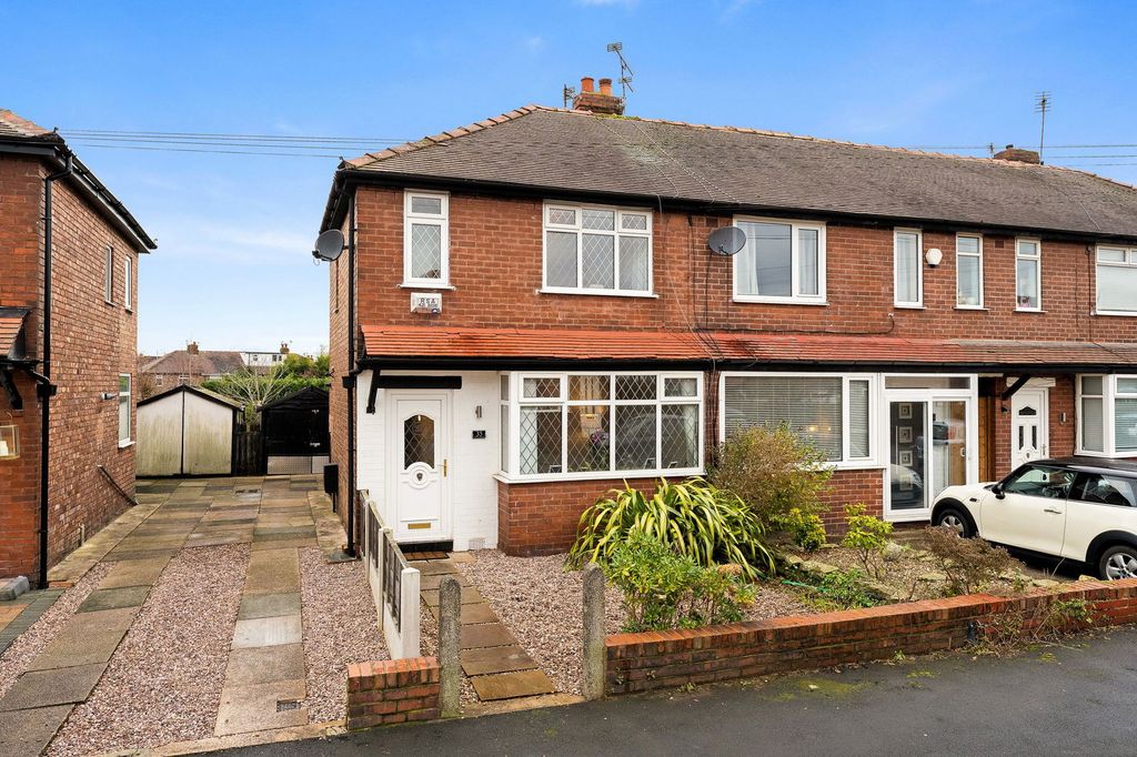 Property photo 1 of 24