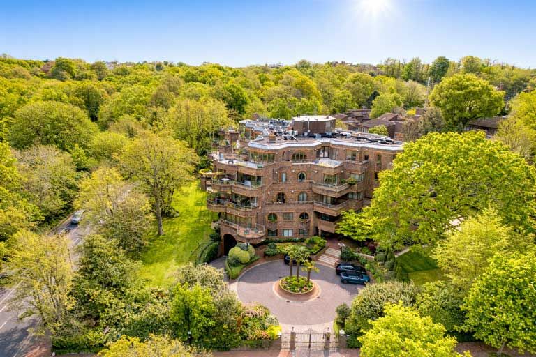 Property photo 1 of 18