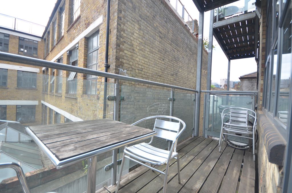 Property photo 3 of 7