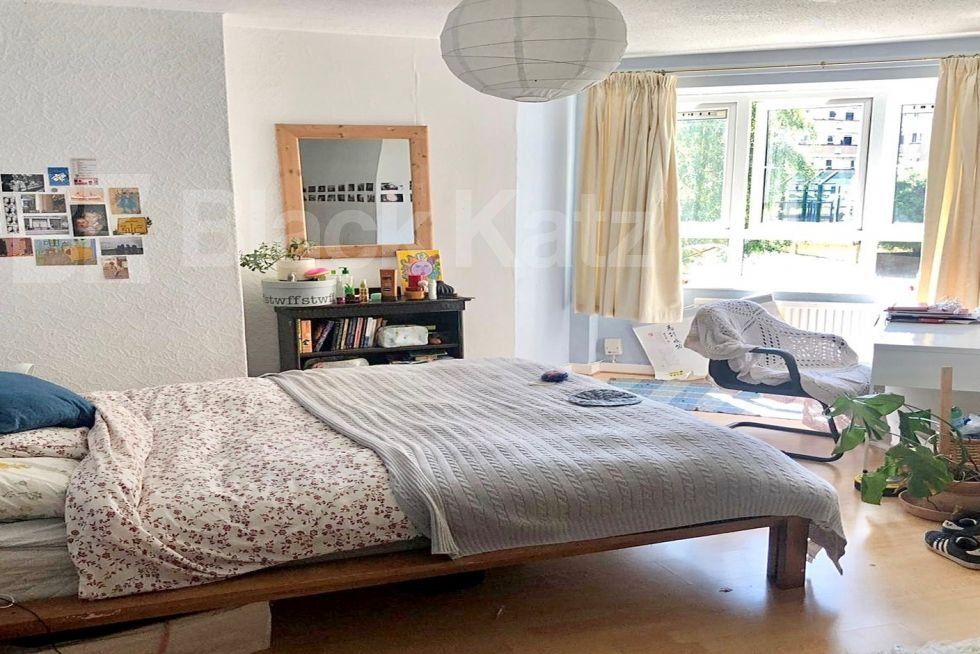 Property photo 3 of 5