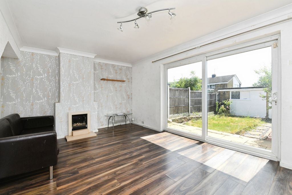 Property photo 2 of 19 Photo