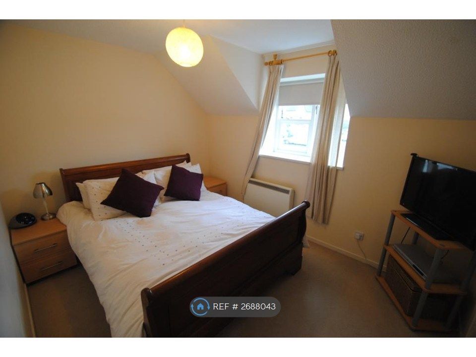 Property photo 2 of 5