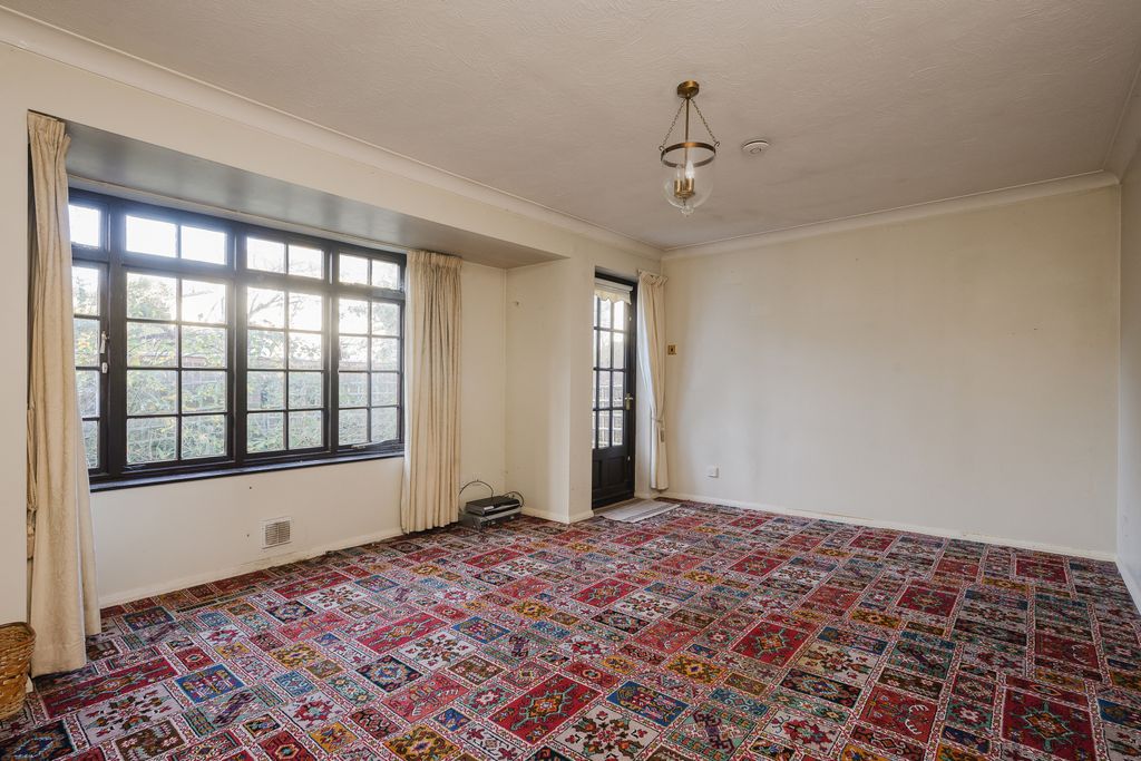 Property photo 3 of 12 Picture No. 14