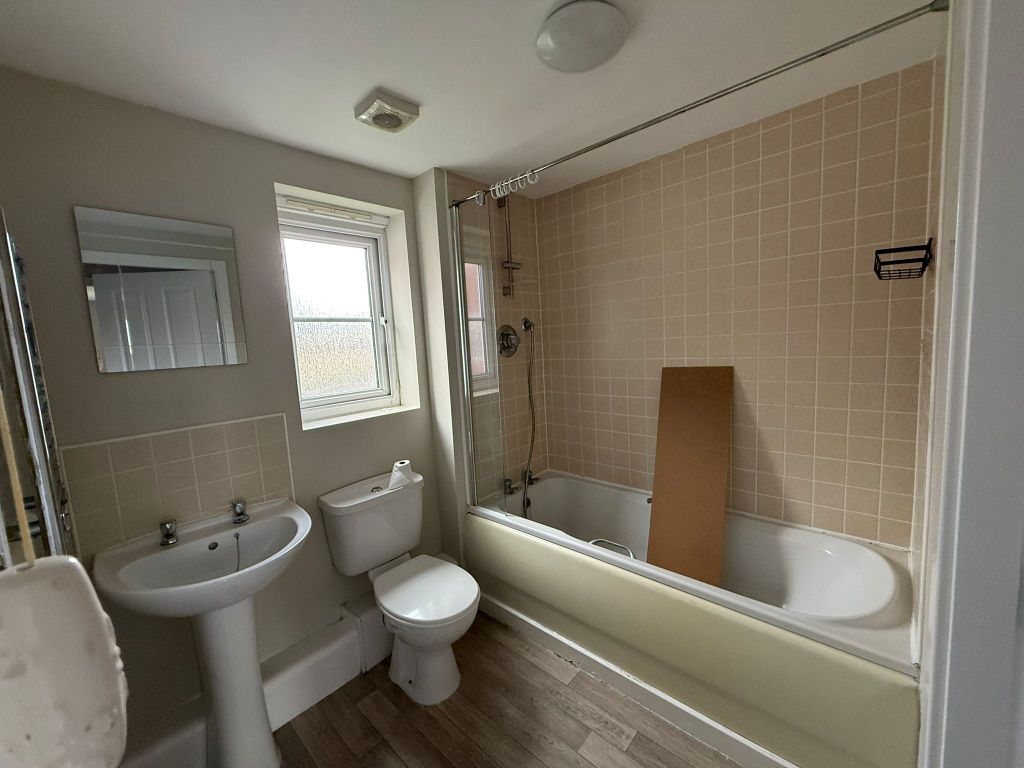 Property photo 3 of 3 Bathroom