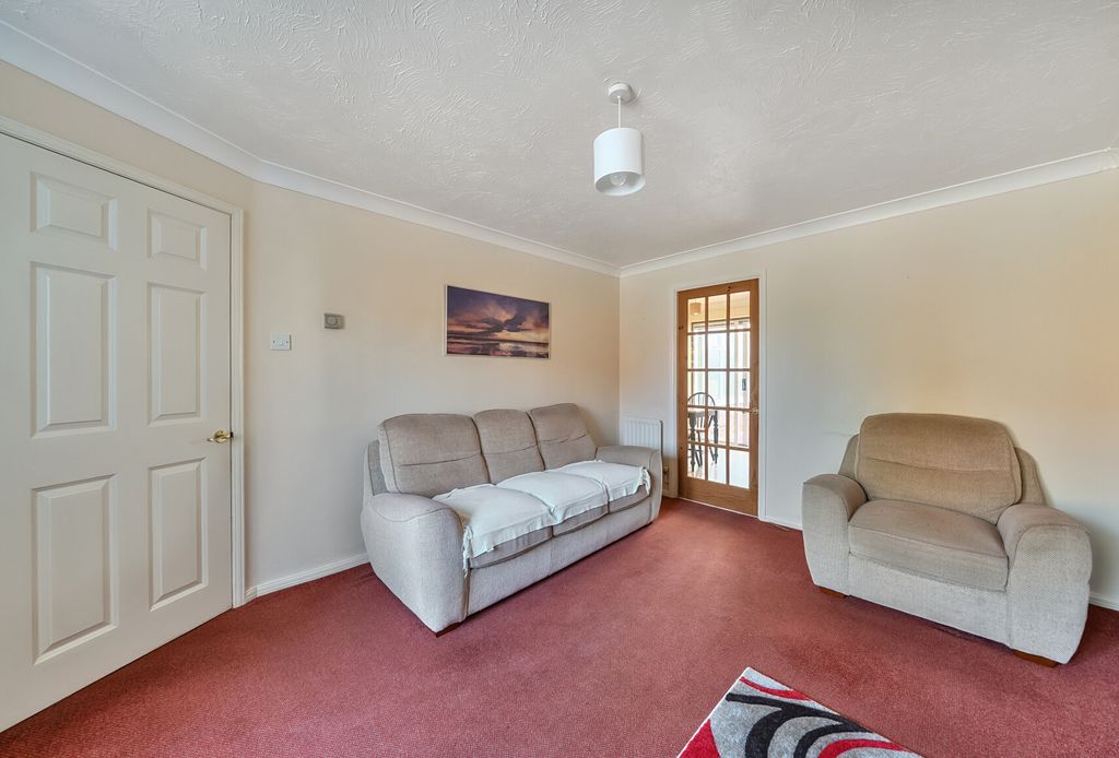 Property photo 3 of 15 1335671-2-68933ce...