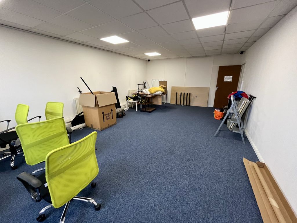 Property photo 2 of 4 Image -3