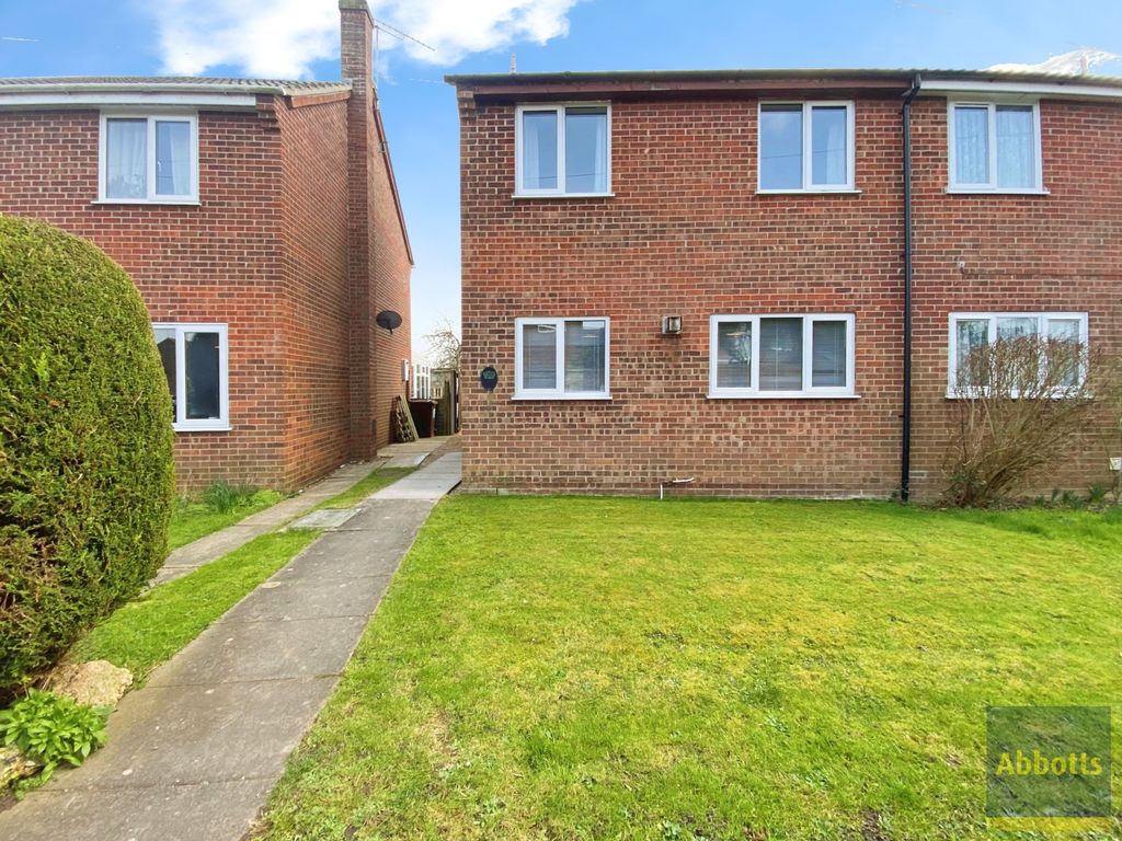 Property photo 1 of 8 External