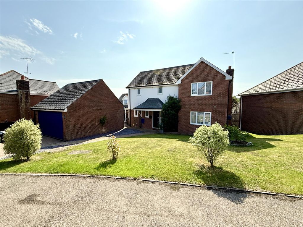 Property photo 1 of 19