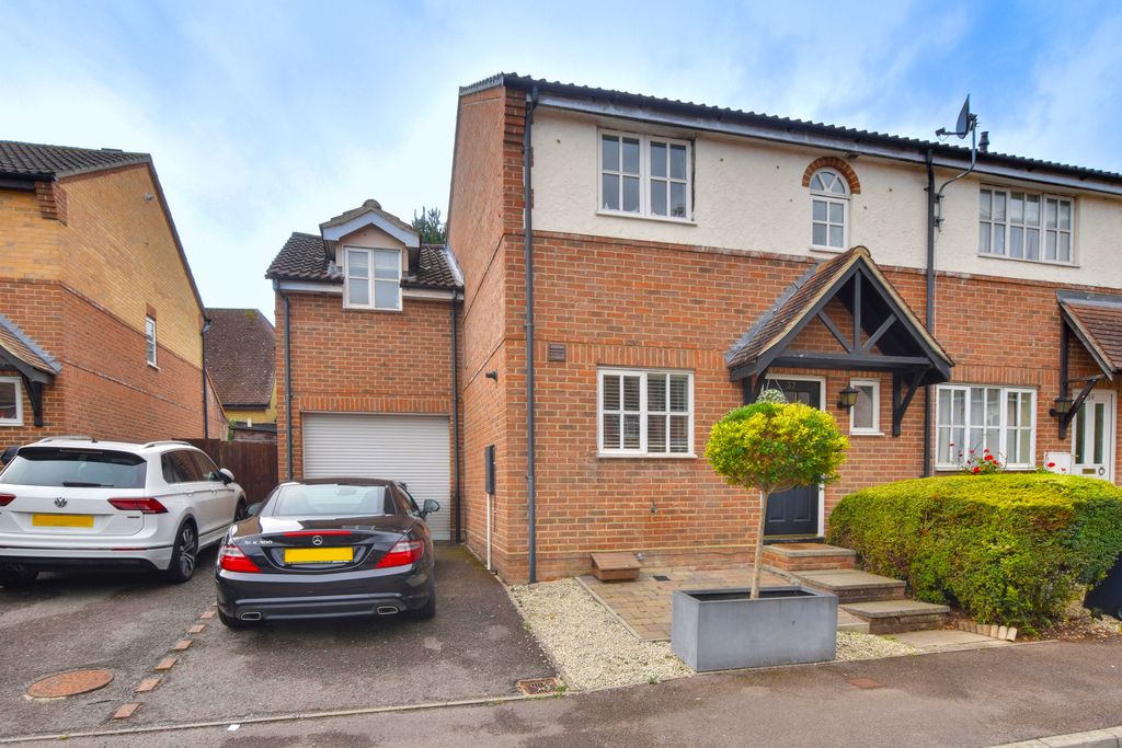 Property photo 1 of 15
