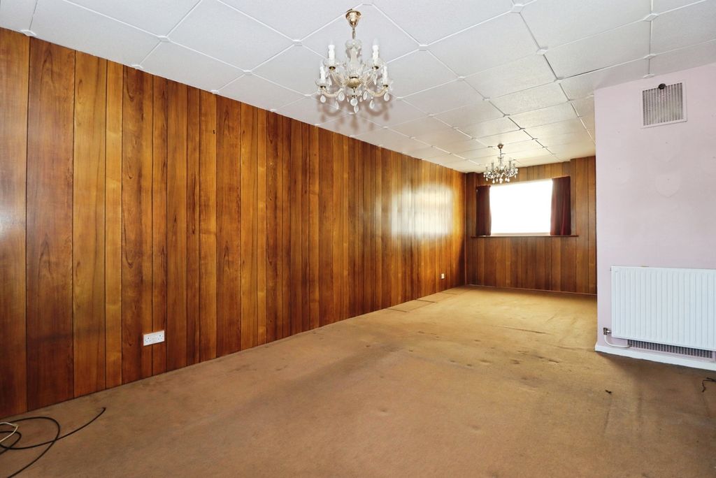 Property photo 2 of 15 Pbox-Img.Jpg