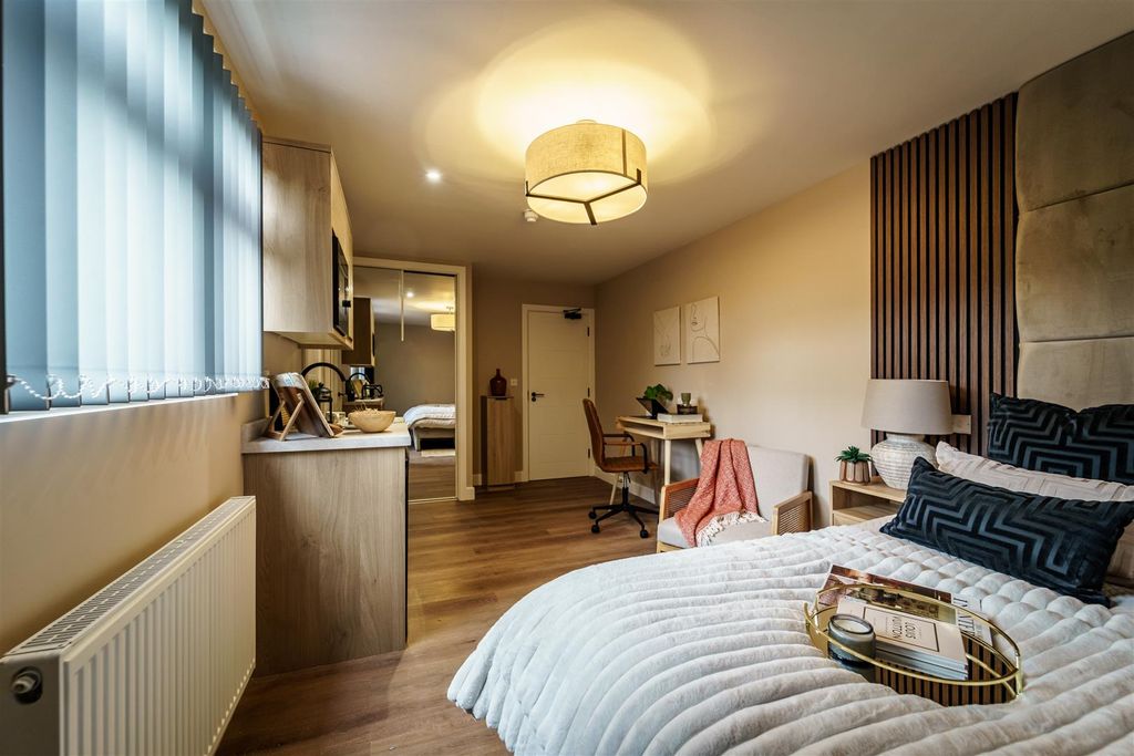 Property photo 1 of 40 250917-Vp397-80Br-049.Jpg