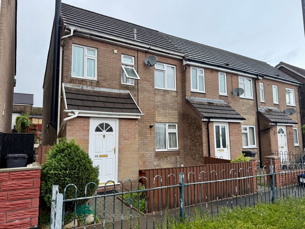 Property photo 2 of 4