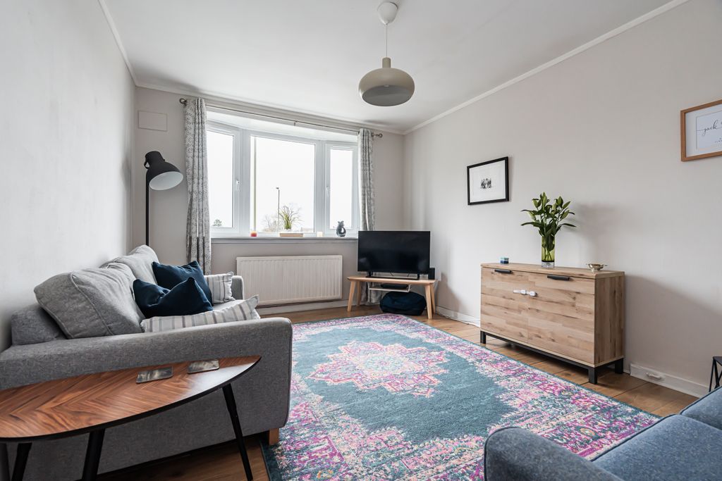 Property photo 2 of 16 Property Image 2