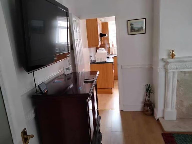 Property photo 3 of 3