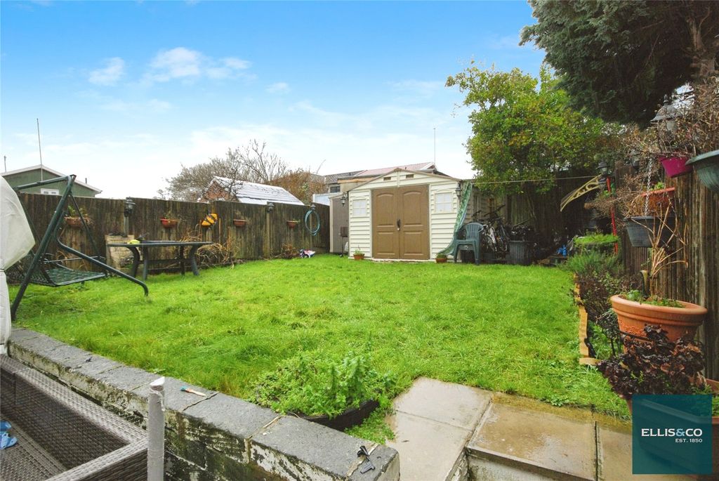 Property photo 1 of 14 Picture No. 13