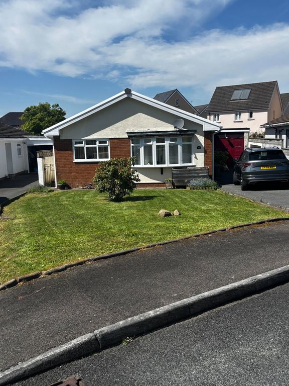 Property photo 1 of 1