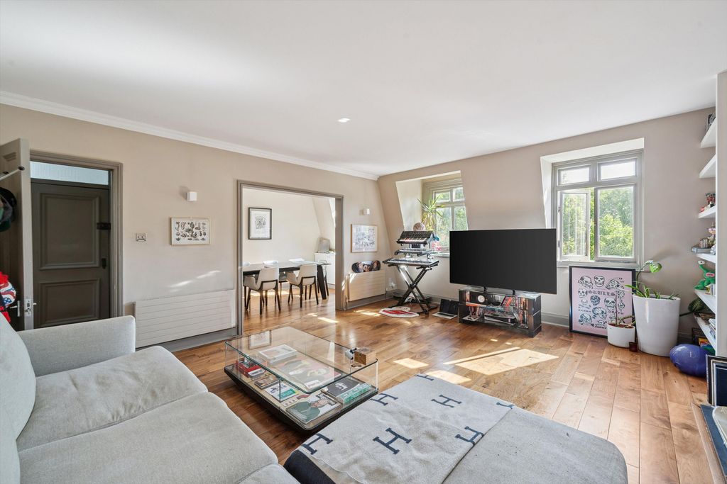 Property photo 2 of 15 Image