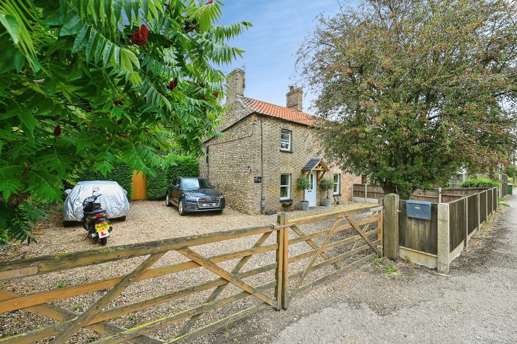 Property photo 1 of 25 Pbox-Img.Jpg
