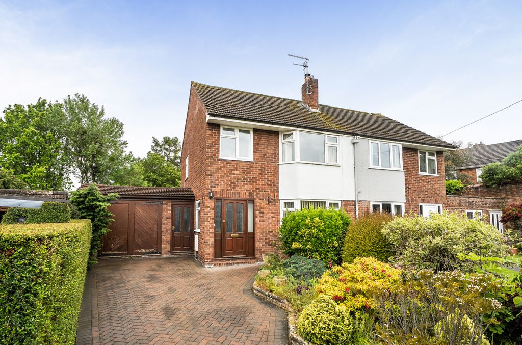 Property photo 1 of 20 1463231-8-6A0c4720Af4Bf