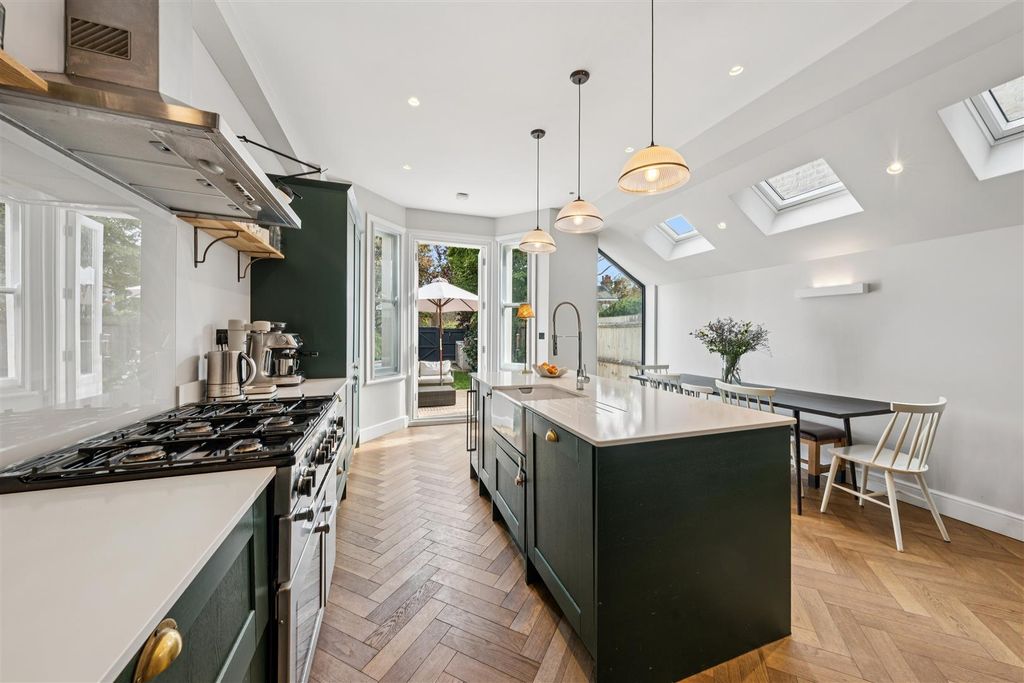 Property photo 3 of 15 Bridgman Road, W4 - For Sale