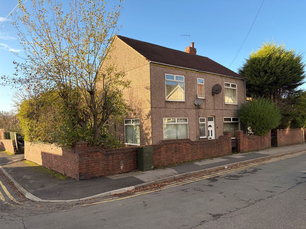 Property photo 2 of 5