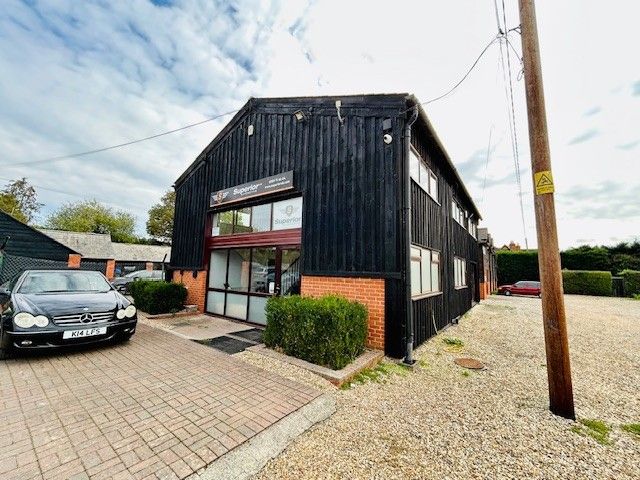 Property photo 1 of 17 Photo 16