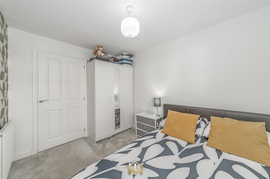 Additional image 13 of 3 bed semi-detached house for saleMains Loan, Dundee DD4