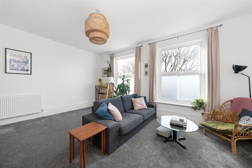 Property photo 3 of 14 Img_0123-1.Jpg