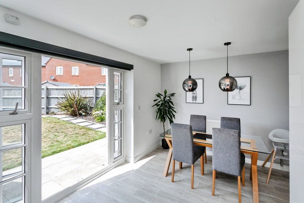 Additional image 4 of 3 bed semi-detached house for saleOrion Drive, Brackley NN13