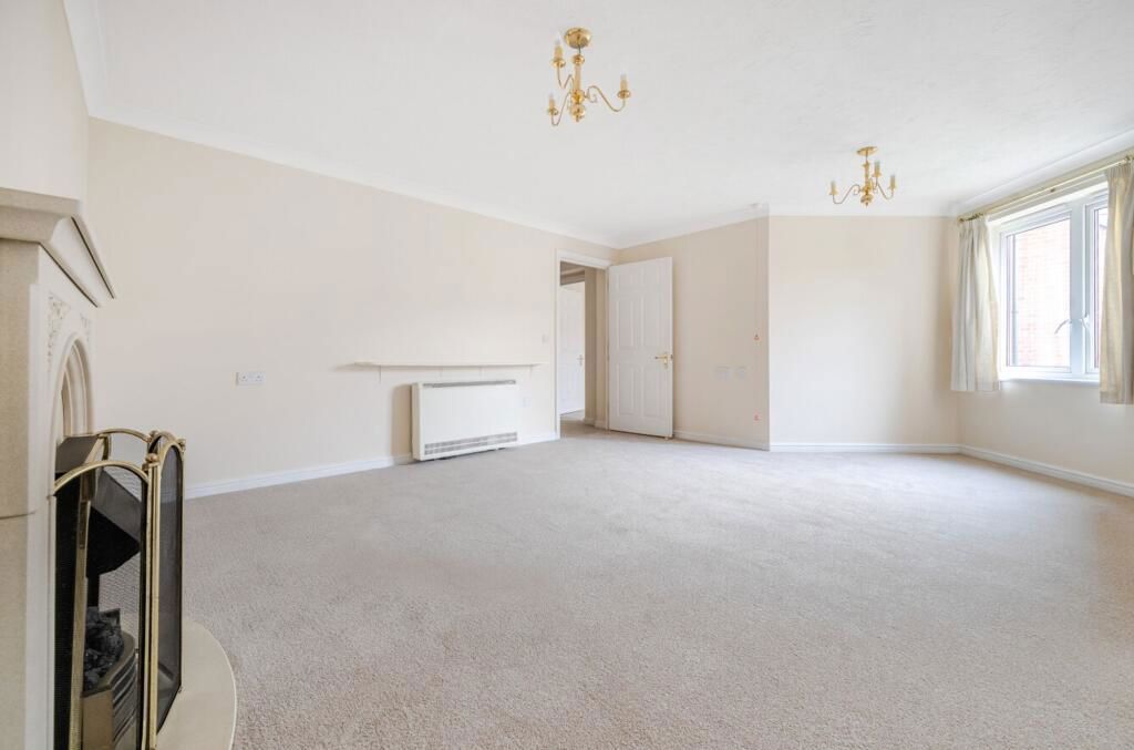 Property photo 3 of 14