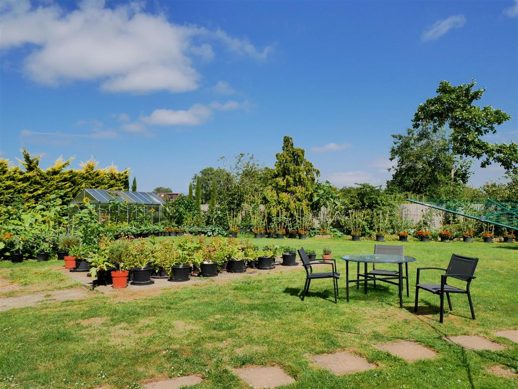 Property photo 1 of 15 P1280223.Jpg