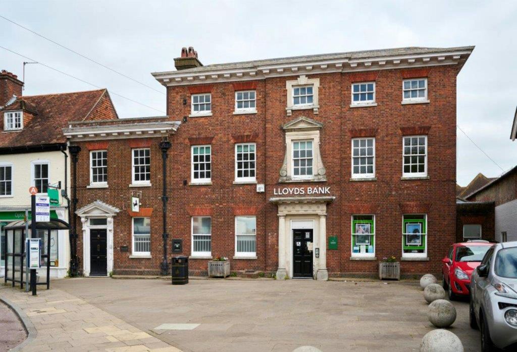 Property photo 1 of 8 Image 1