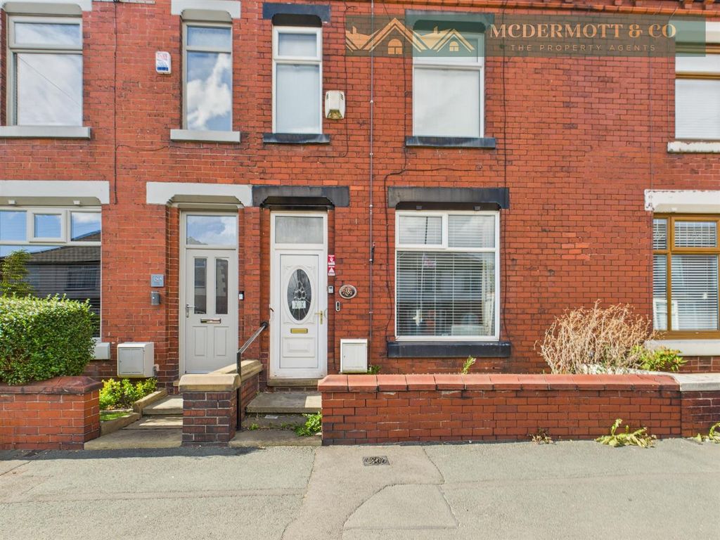 Property photo 1 of 27 Externally