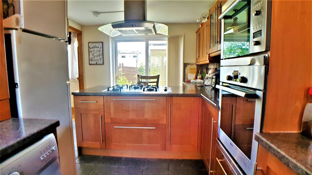 Property photo 3 of 4 1.Jpg