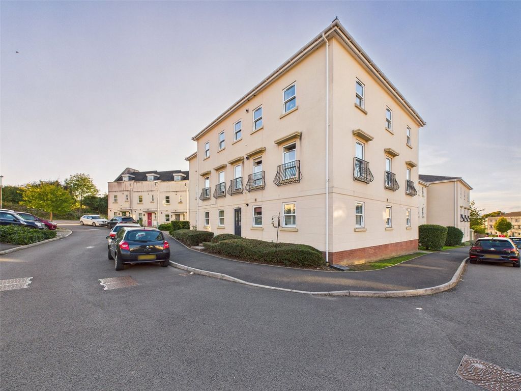 Property photo 1 of 8 Picture No. 10