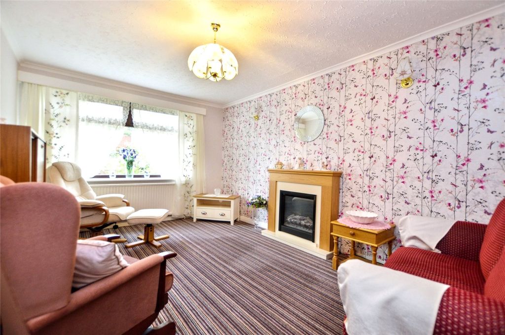 Property photo 2 of 21 Picture No. 06