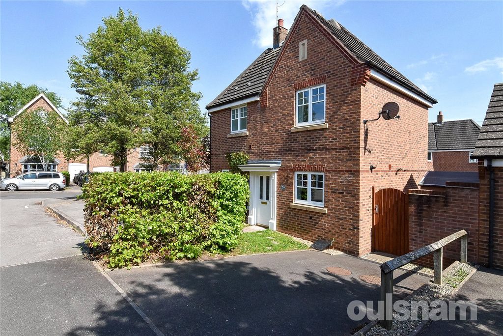 Property photo 2 of 27 Picture No. 04