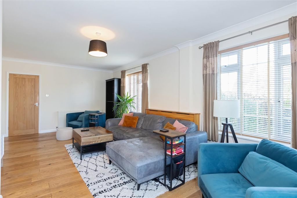 Property photo 3 of 23 Qul7Immokeoyhdl545Ufyg.Jpg