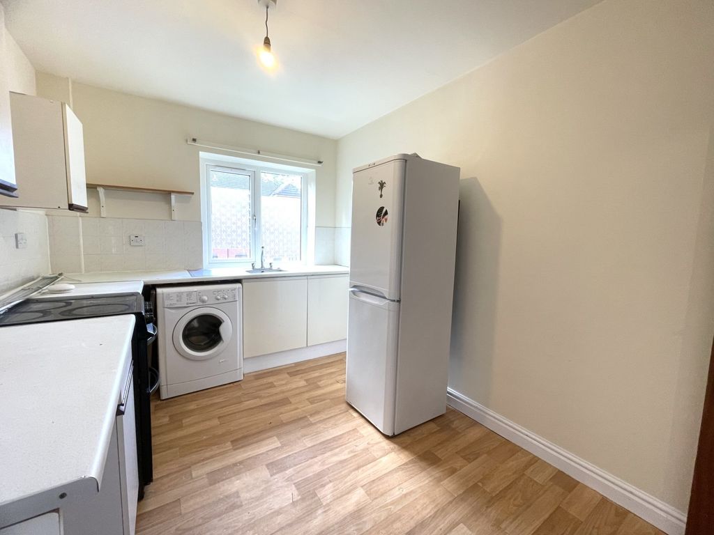 Property photo 3 of 10 Picture No. 06