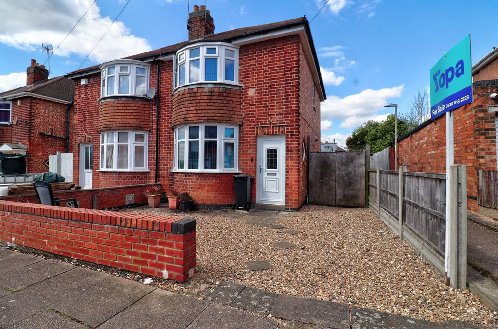 Property photo 1 of 17 Front