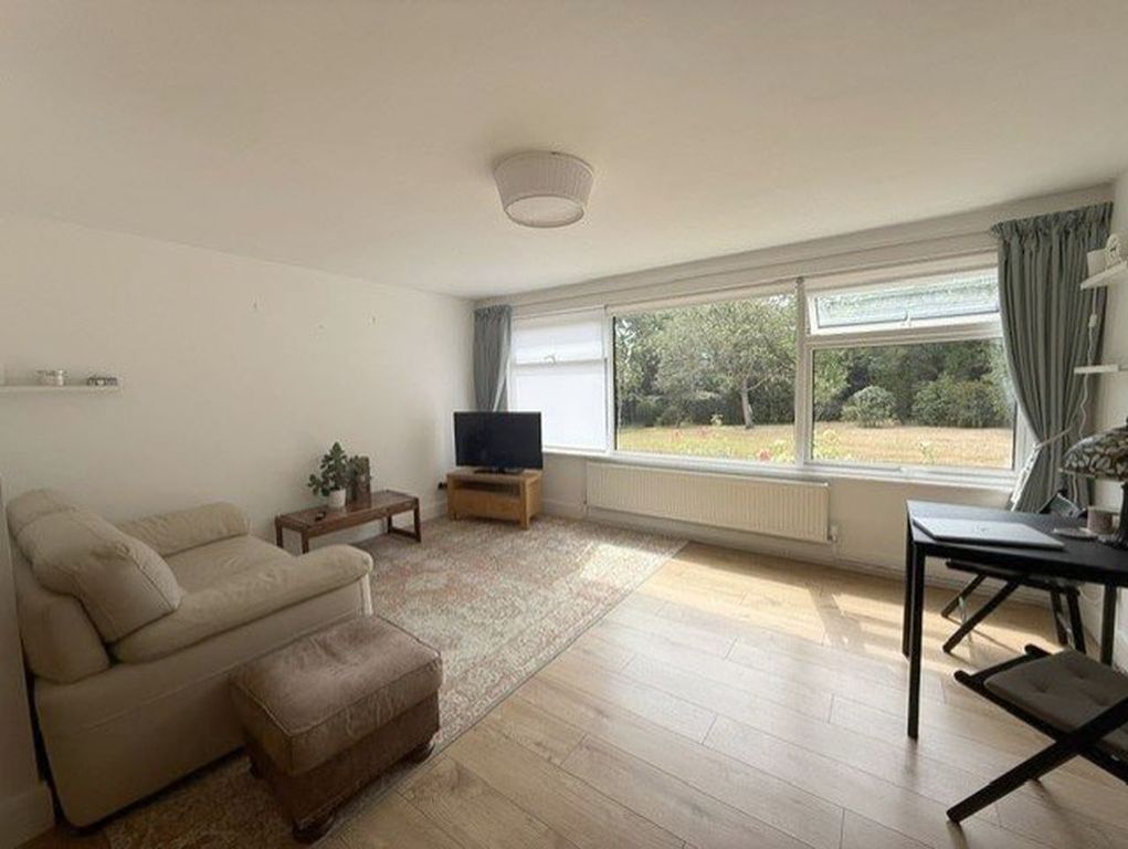 Property photo 2 of 11 Photo 11