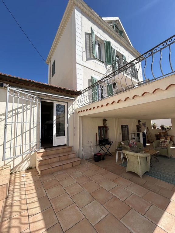 Property photo 2 of 12 417156d7189454833Bc8F2c8c63c43F5_7E02B52c80_1920-Big