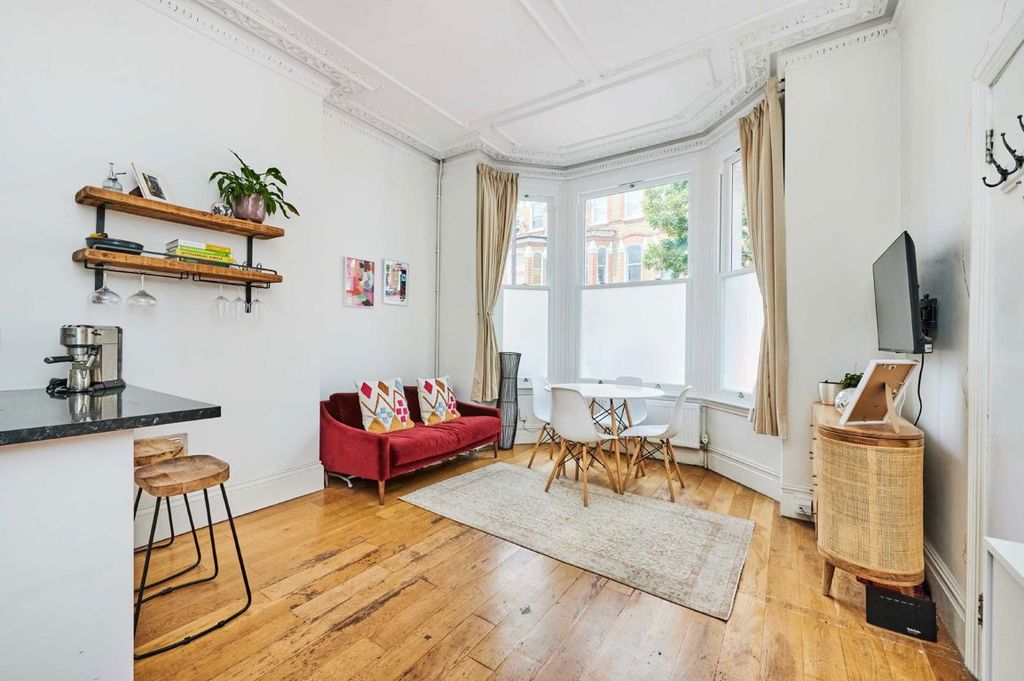 Property photo 2 of 4