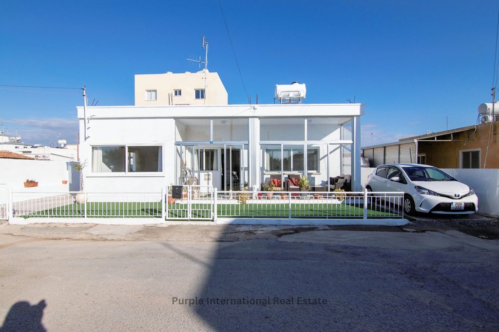 Property photo 1 of 25