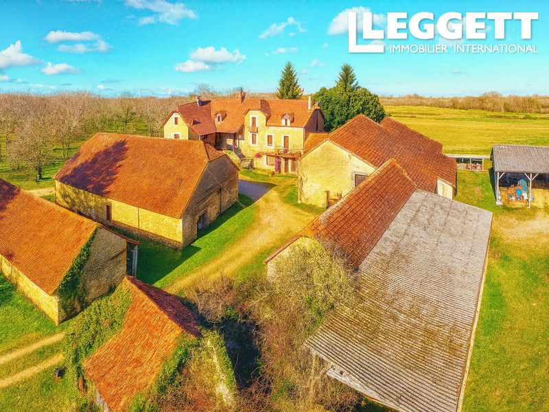 Property photo 1 of 1