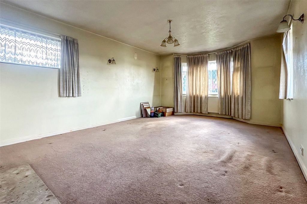 Property photo 3 of 12 Picture No. 11