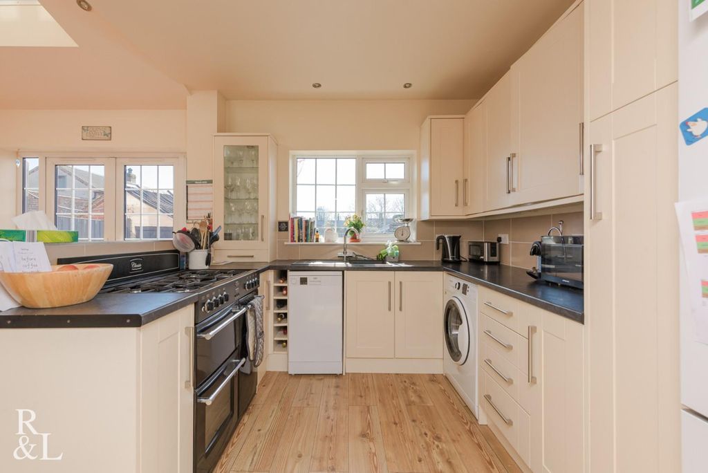 Property photo 3 of 32 23Tam (11).Jpg