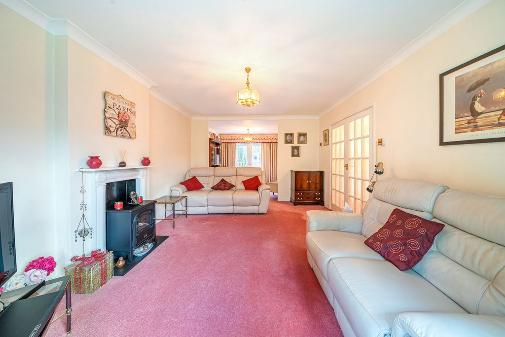 Property photo 3 of 20 1394804-2-694Bafc...