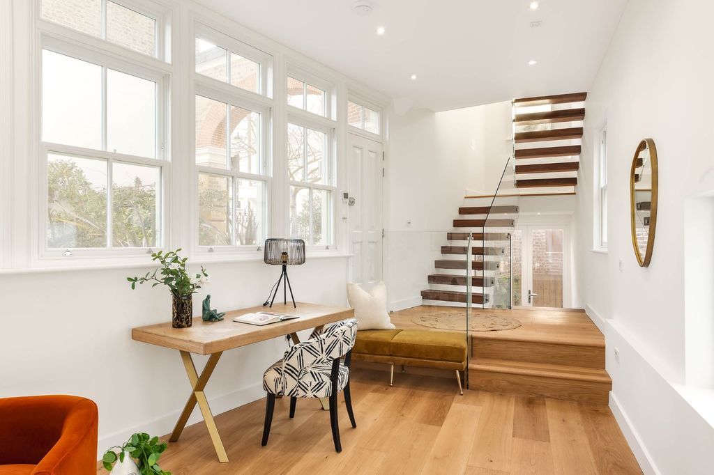 Property photo 3 of 14 Picture No. 11