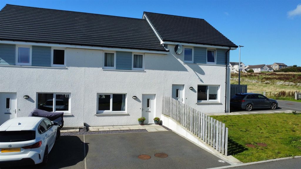 Property photo 1 of 31